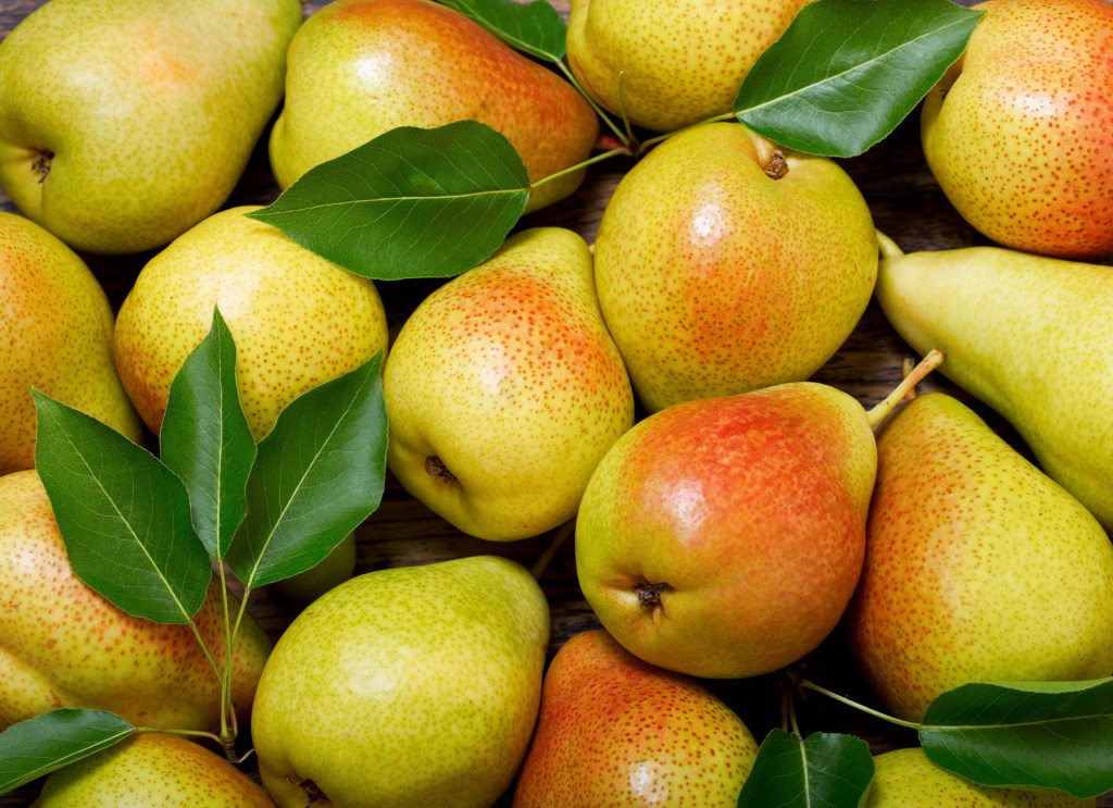 In one study, researchers calculated a 3% lower risk of type 2 diabetes for each weekly serving of pears.